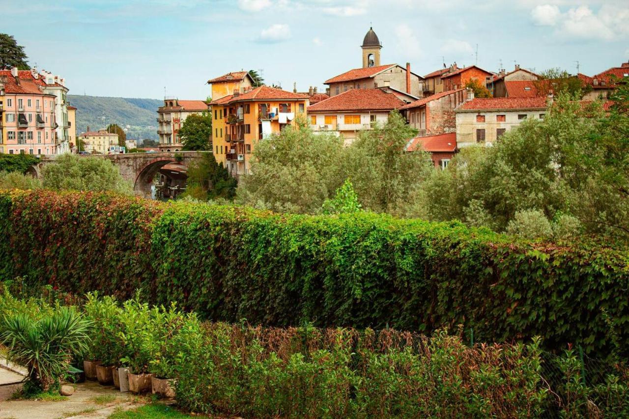 Le Camere Del Cappello Verde Ivrea Exteriér fotografie